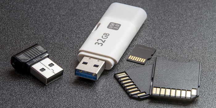 Flash Storage Devices